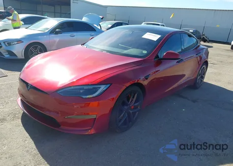 2023 Tesla Model S Plaid Tri Motor All-Wheel Drive z USA, uszkodzony, nr VIN 5YJSA1E6XPF525264